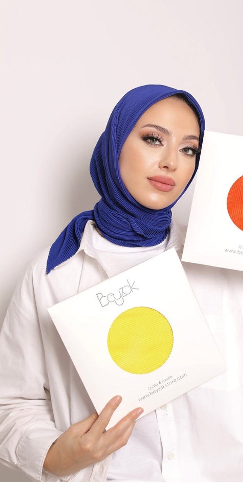 Hijab plissé (carré)