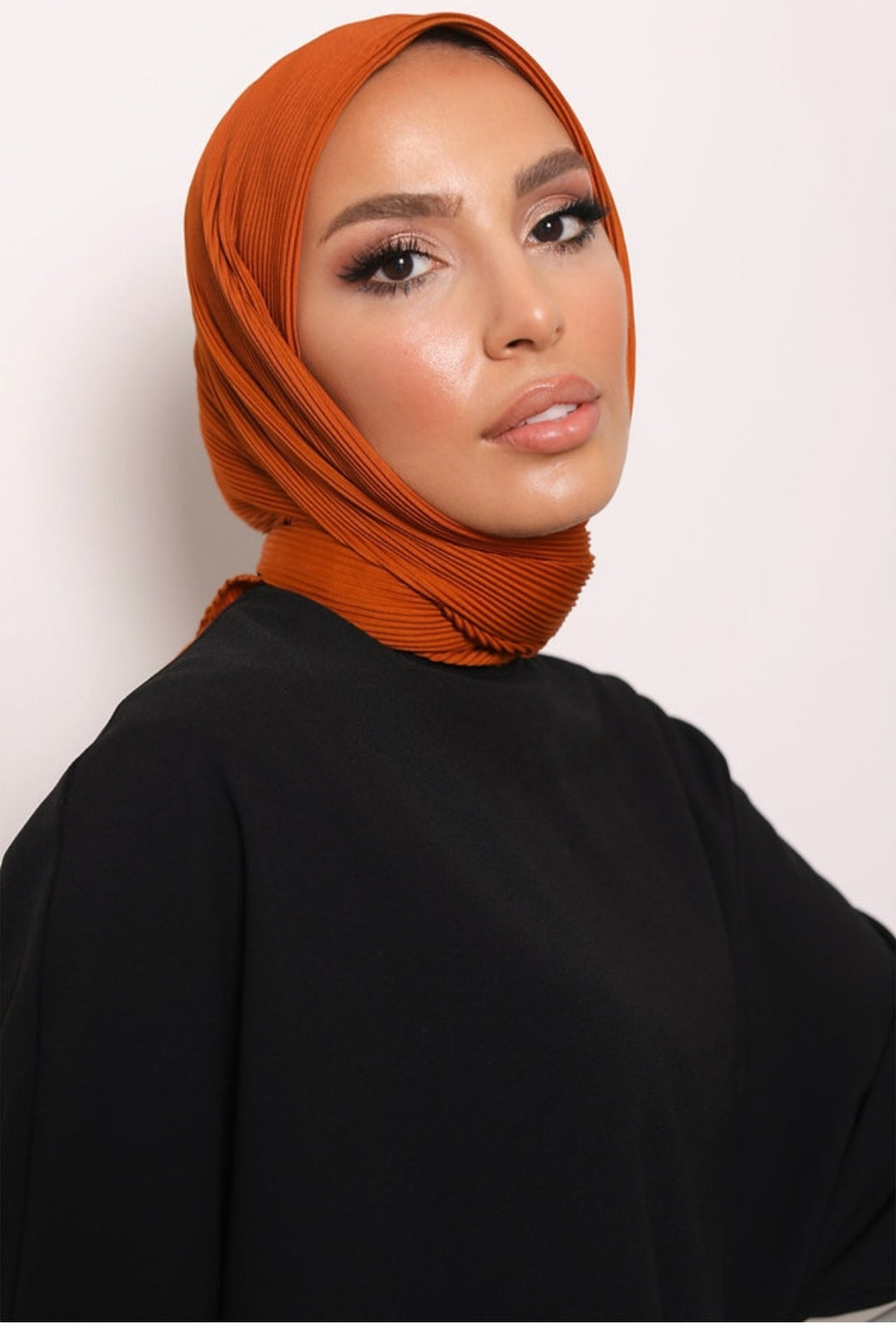 Hijab plissé (carré)